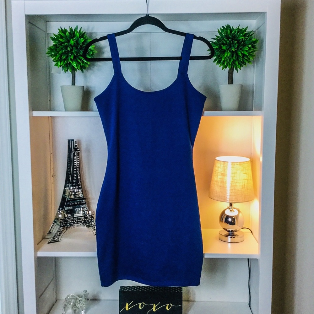 Nicki Minaj, Blue HOT Mini Dress - Picture 4 of 6